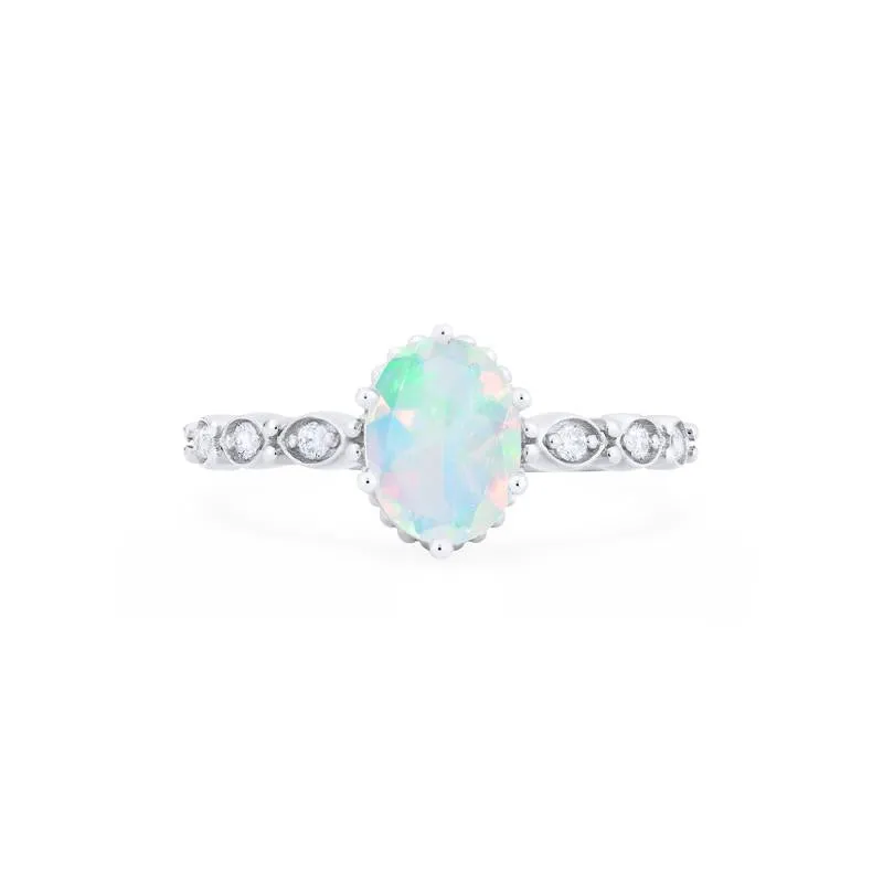 [Evelina] Vintage Classic Crown Oval Engagement Ring in Natural Australian Opal