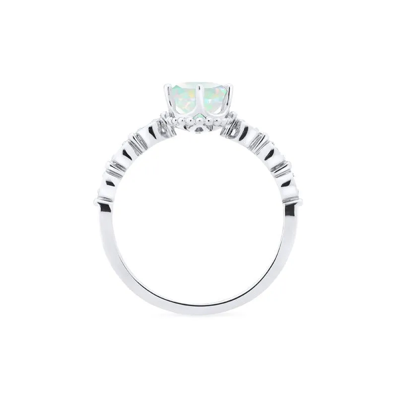 [Evelina] Vintage Classic Crown Oval Engagement Ring in Natural Australian Opal