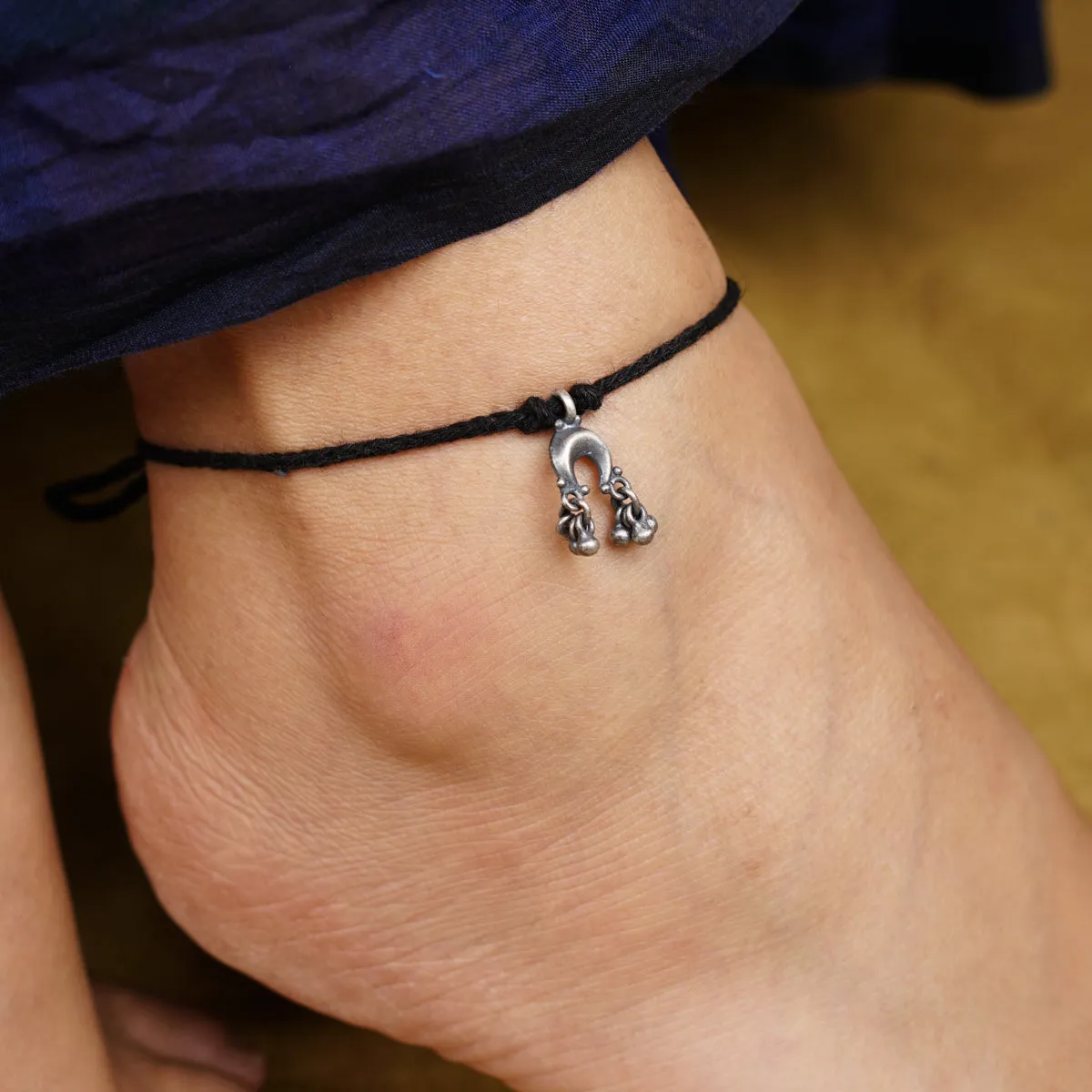 Silver Chandrakor Ghungroo Motif Anklet/Payal (Tie & Wear)